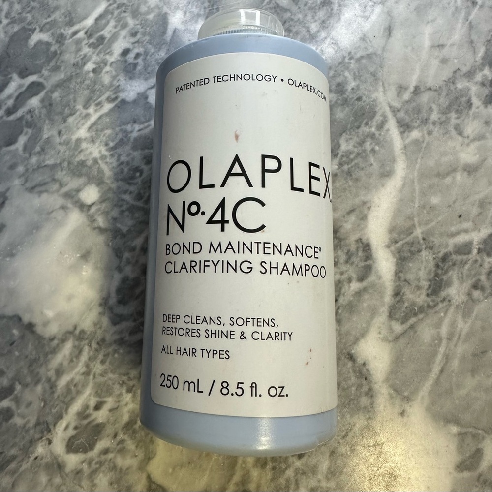 Olaplex No 4C Bond Maintenance Shampoo‎